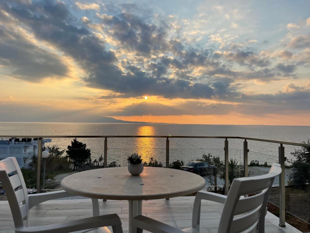Wave Apartments Saranda Εξωτερικό φωτογραφία