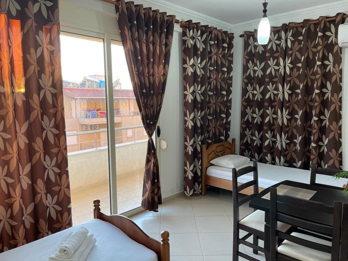 Wave Apartments Saranda Εξωτερικό φωτογραφία
