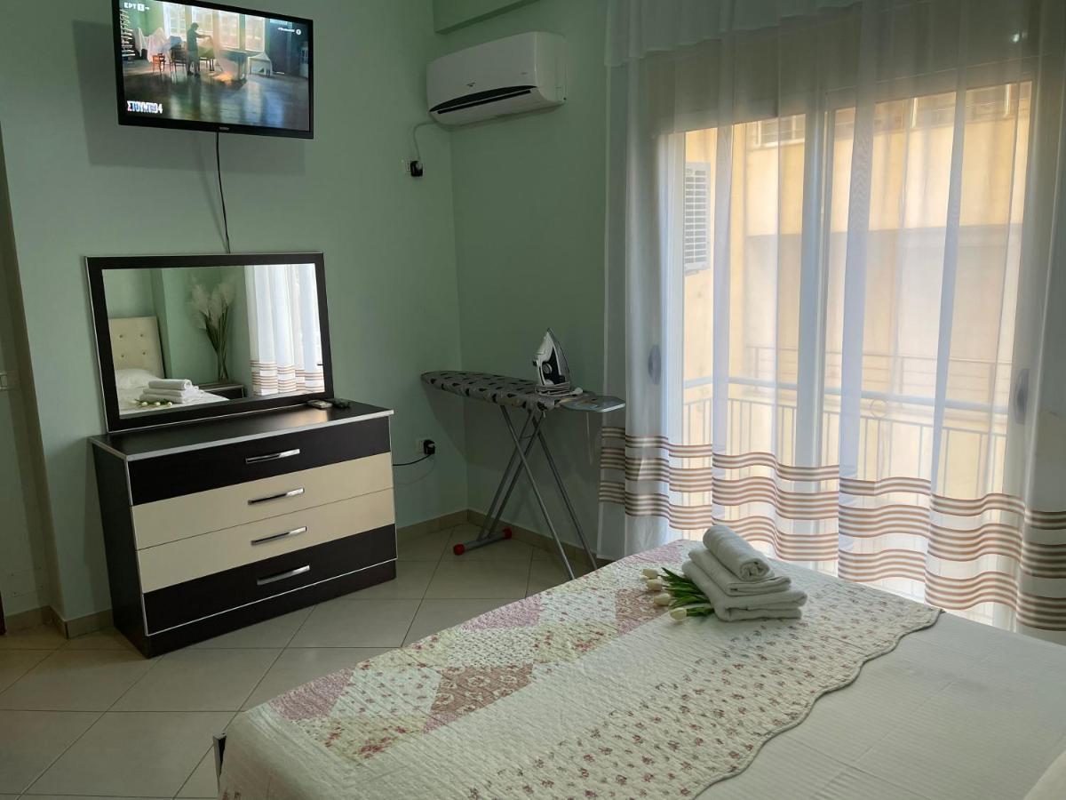 Wave Apartments Saranda Εξωτερικό φωτογραφία