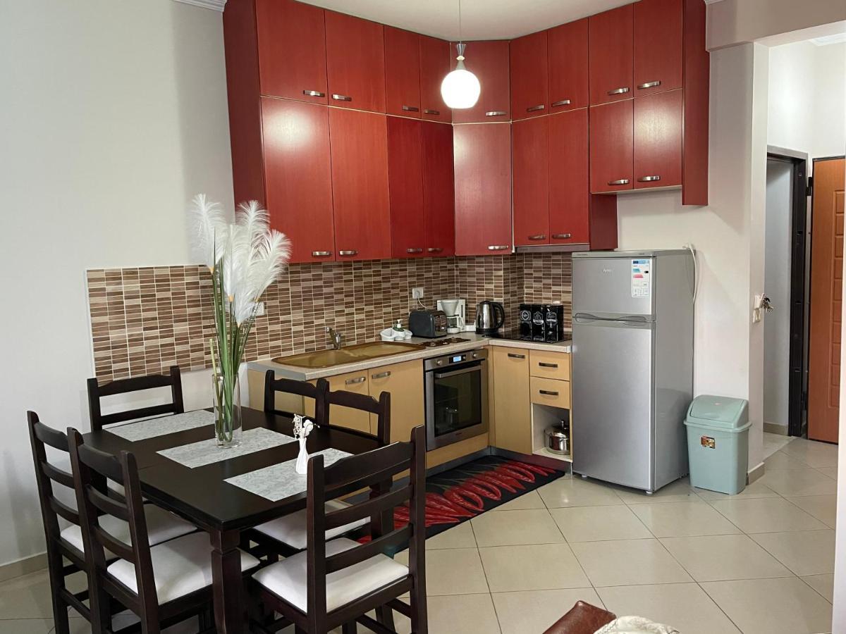 Wave Apartments Saranda Εξωτερικό φωτογραφία