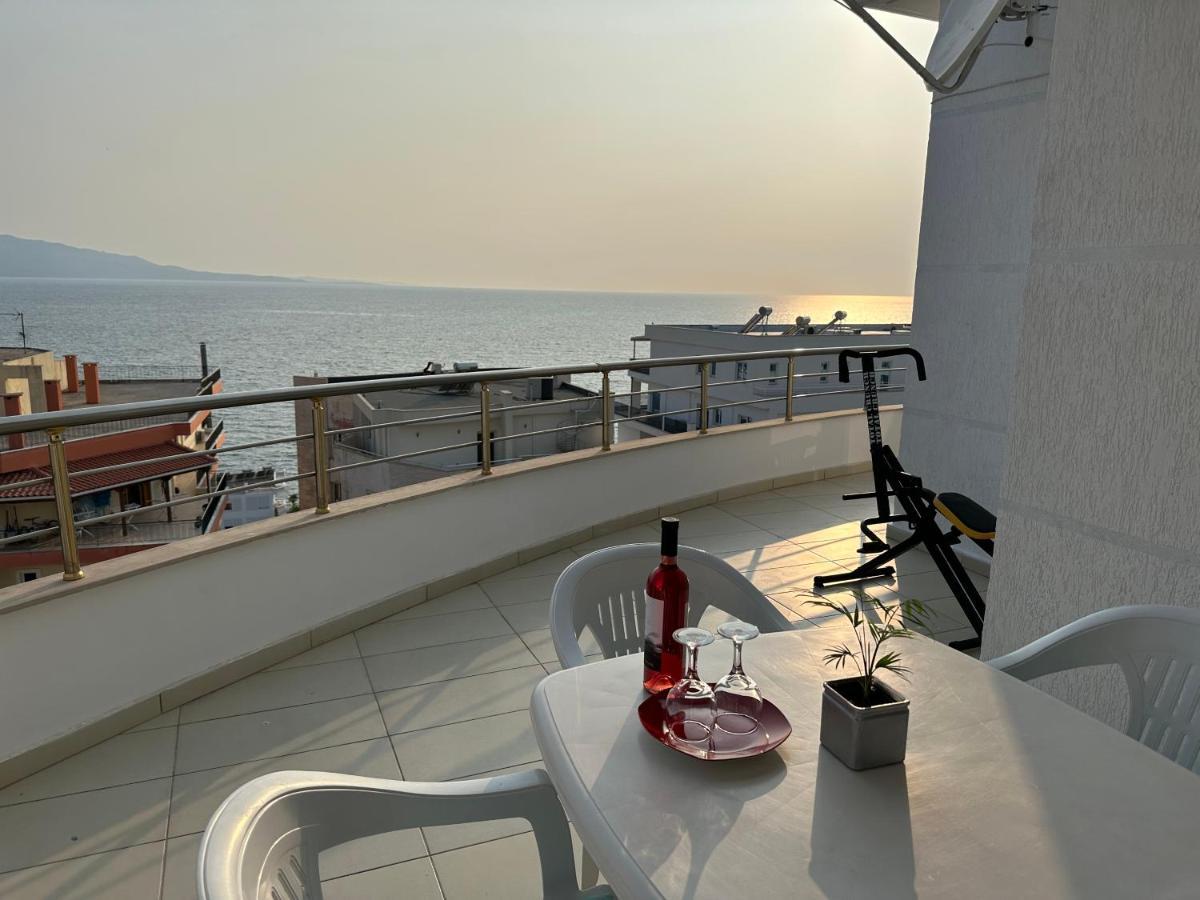 Wave Apartments Saranda Εξωτερικό φωτογραφία